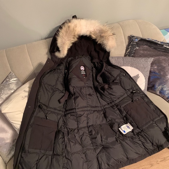Canada Goose Victoria Parka - Picture 6 of 8